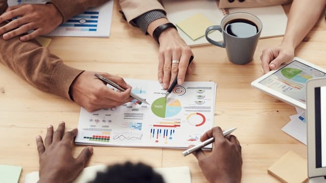 Public Bodies Urged to ‘Maximise’ SME Procurement Spend: What This Means for Small Businesses
